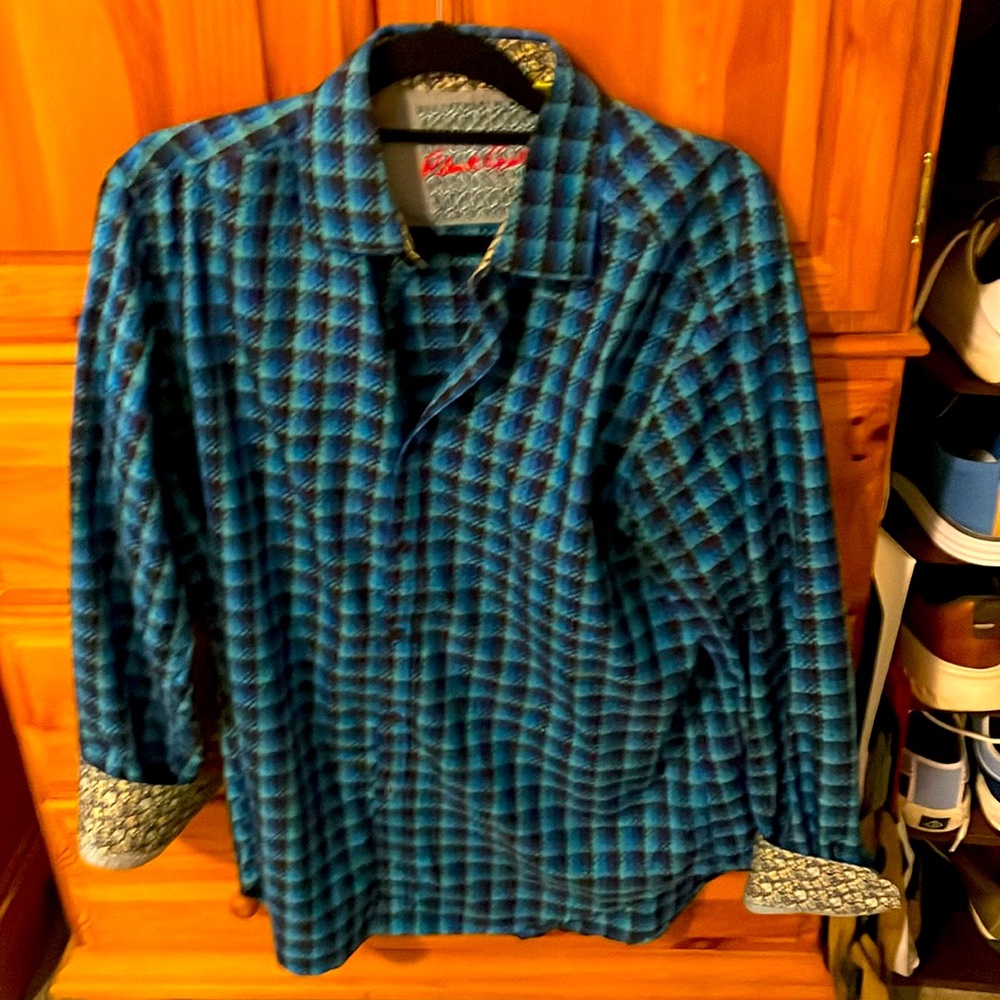 Robert Graham long sleeve flip cuff. Size Large